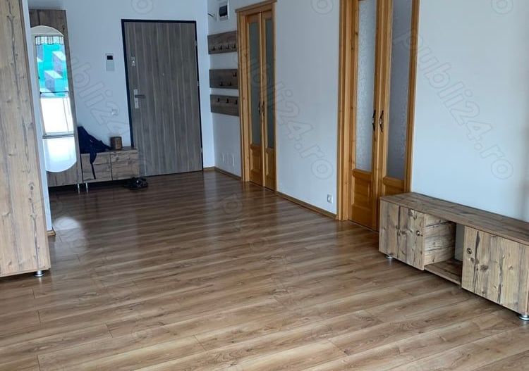 Vanzare apartament 3 camere zona Semicentrala - Poză 3