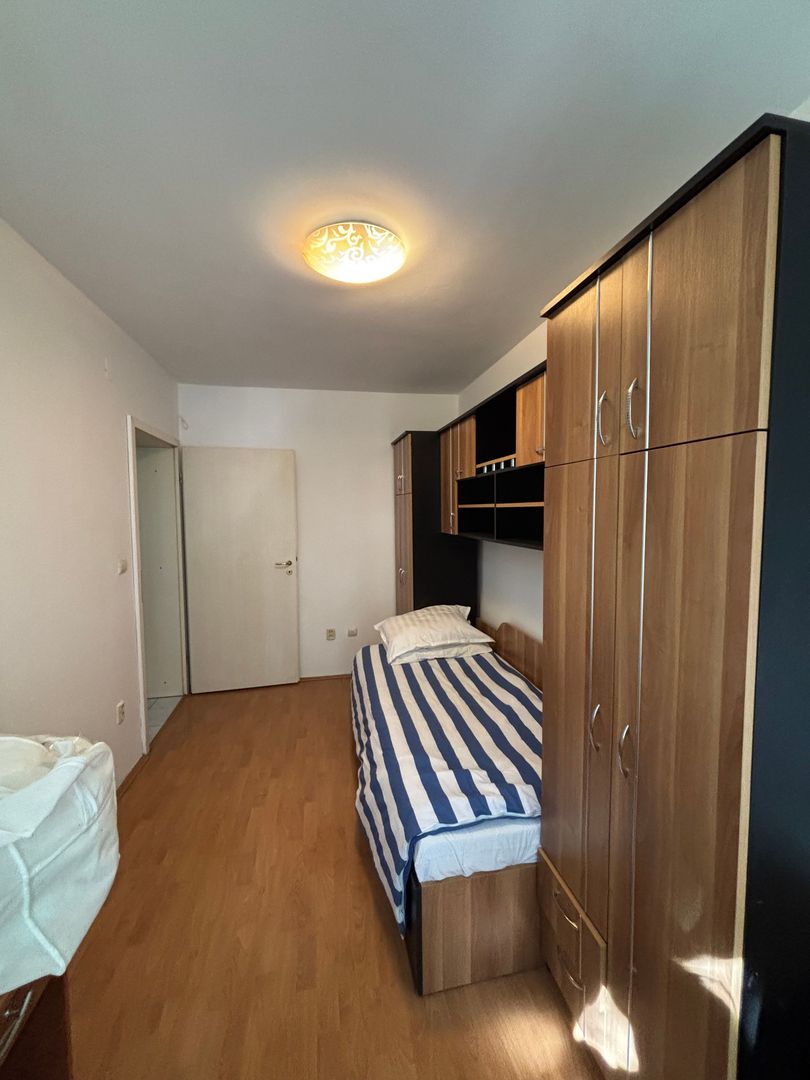 Apartament 3 camere zona Medicina - Poză 4