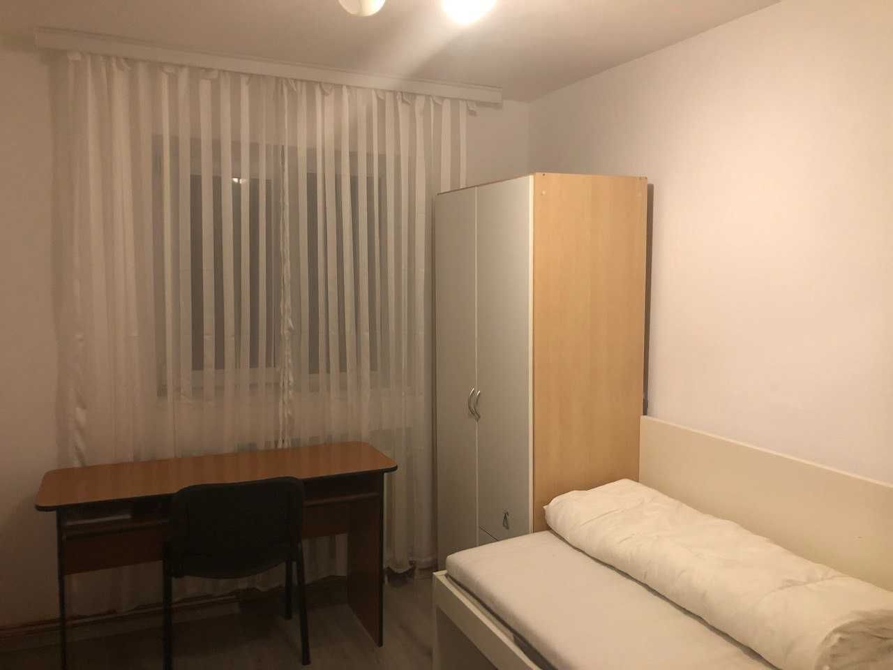 Apartament de inchiriat cu trei camere - Poză 4