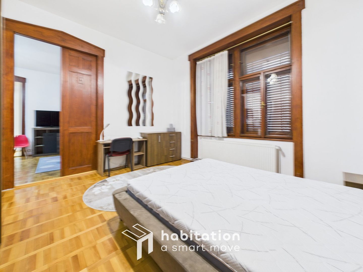 Piața Victoriei - Apartament primitor cu farmec istoric - tur virtual - Poză 8