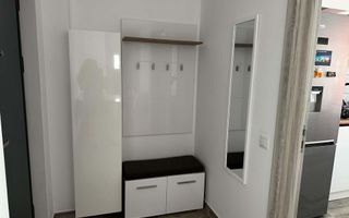 Apartament cu 2 camere, balcon de 20,45 mp, bloc nou. - Poză 4