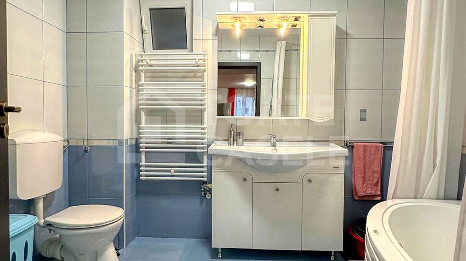 Apartament cu 2 camere, mobilat, utilat, zona Grand Hotel Italia - Poză 4