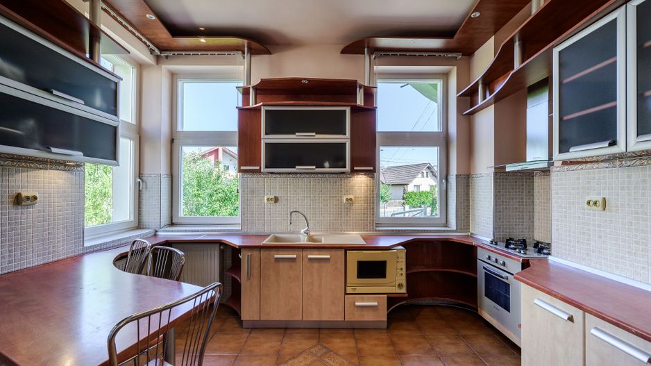 CASA Individuala ELEGANTA 300MP Teren 2150MP CAMPULUI - Poză 10