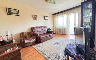 Apartament 3 camere etaj 2 de vanzare - Poză 3