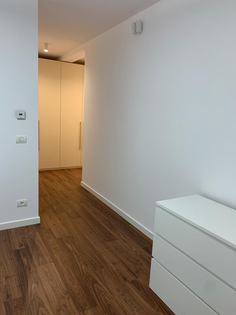Apartament in vila cu curte  Dumbravita - Poză 15