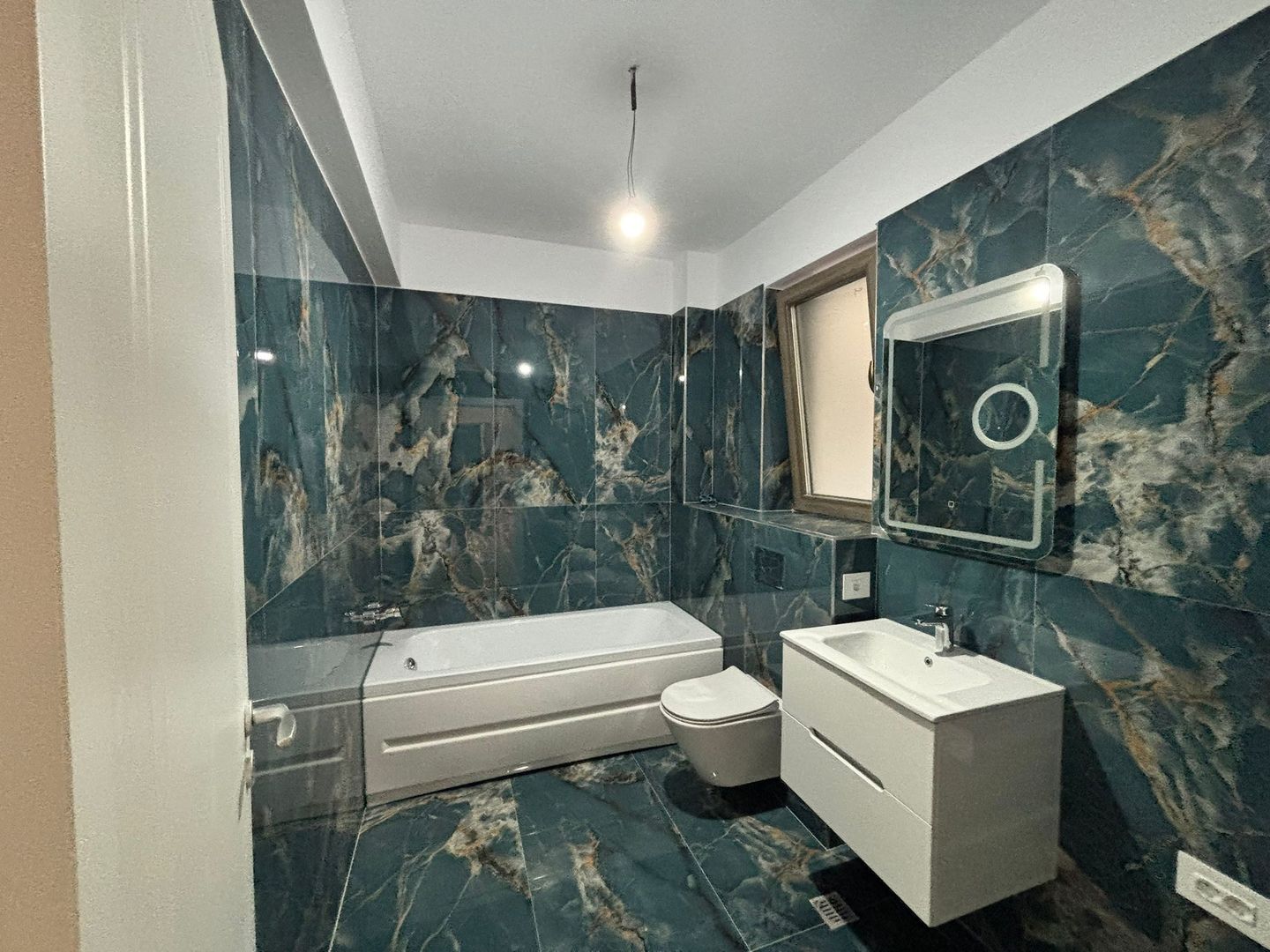 Apartament spatios 2 camere  I Aviatiei - Poză 11