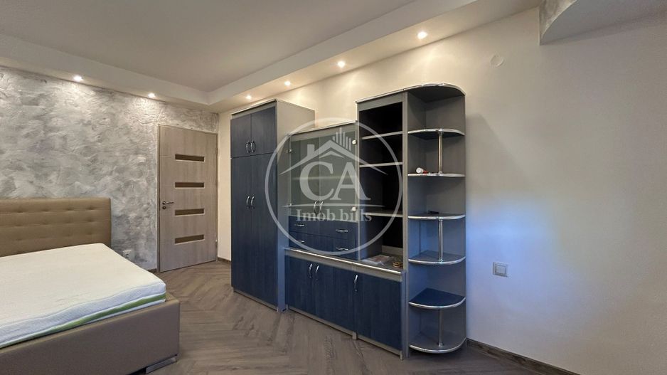Apartament cu 2 camere de vanzare in zona Rogerius, Oradea - Poză 2