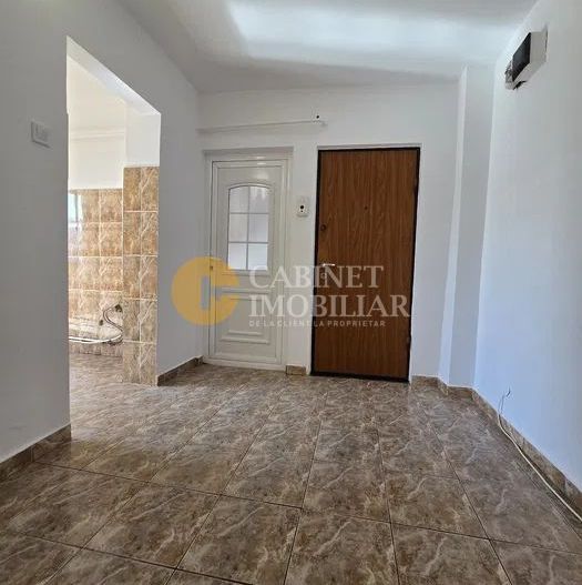 Apartament 3 camere, decomandat - zona Galata - Poză 3