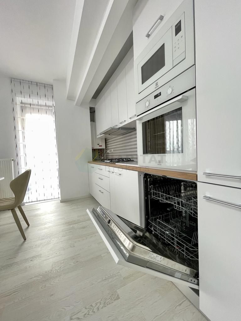 Imobil nou | Balcon 17mp | Mobilat | Parcare in subteran - Poză 15