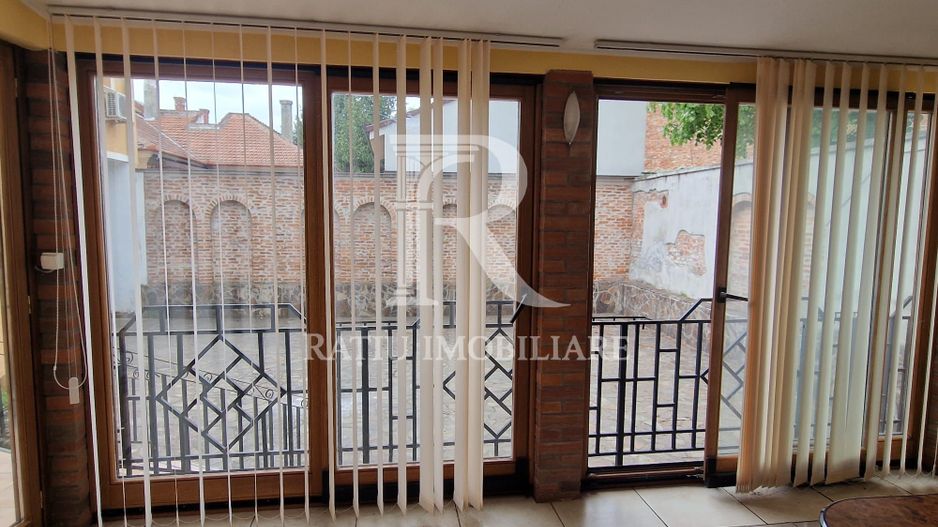 Spațiu comercial | Ideal pentru companii | Zonă centrală | Oradea - Poză 6