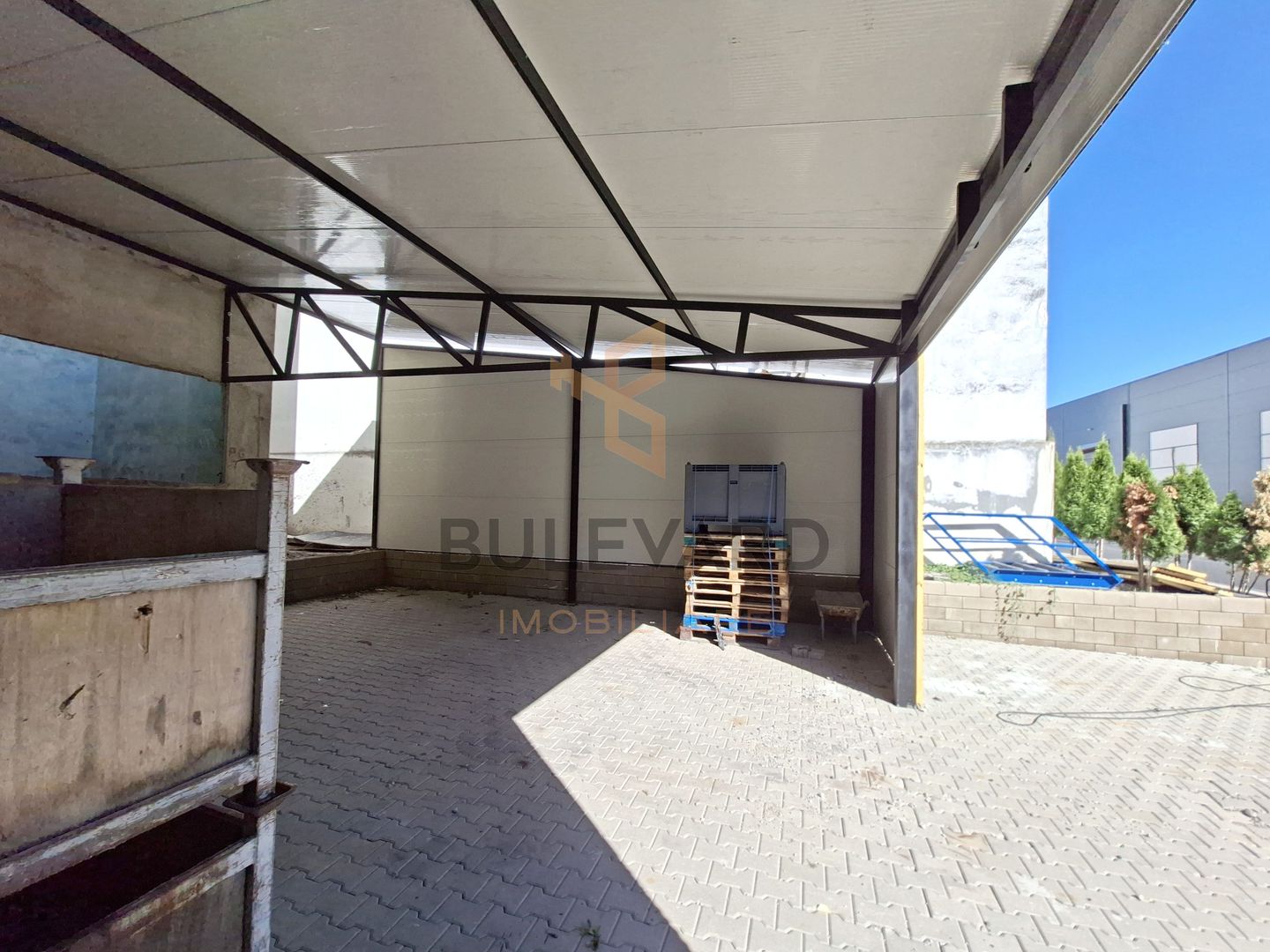 Spatiu industrial 90 mp + birou 15 mp de inchiriat in zona Calea Baciului! - Poză 4