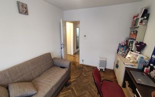 Apartament cu 3 camere | Zona Între Lacuri - Poză 4