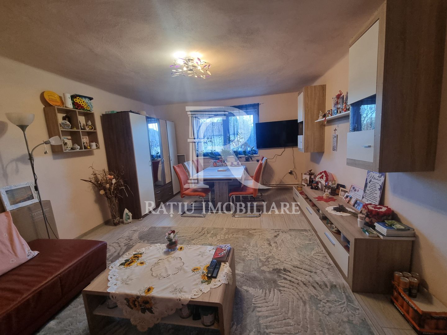 Casă renovata cu teren generos | Anexe | Gurasada | Hunedoara - Poză 5