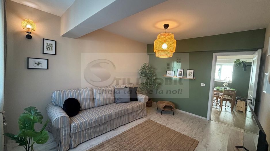 Apartament 4 camere, LUX, Capat CUG- 650 EURO - Poză 6