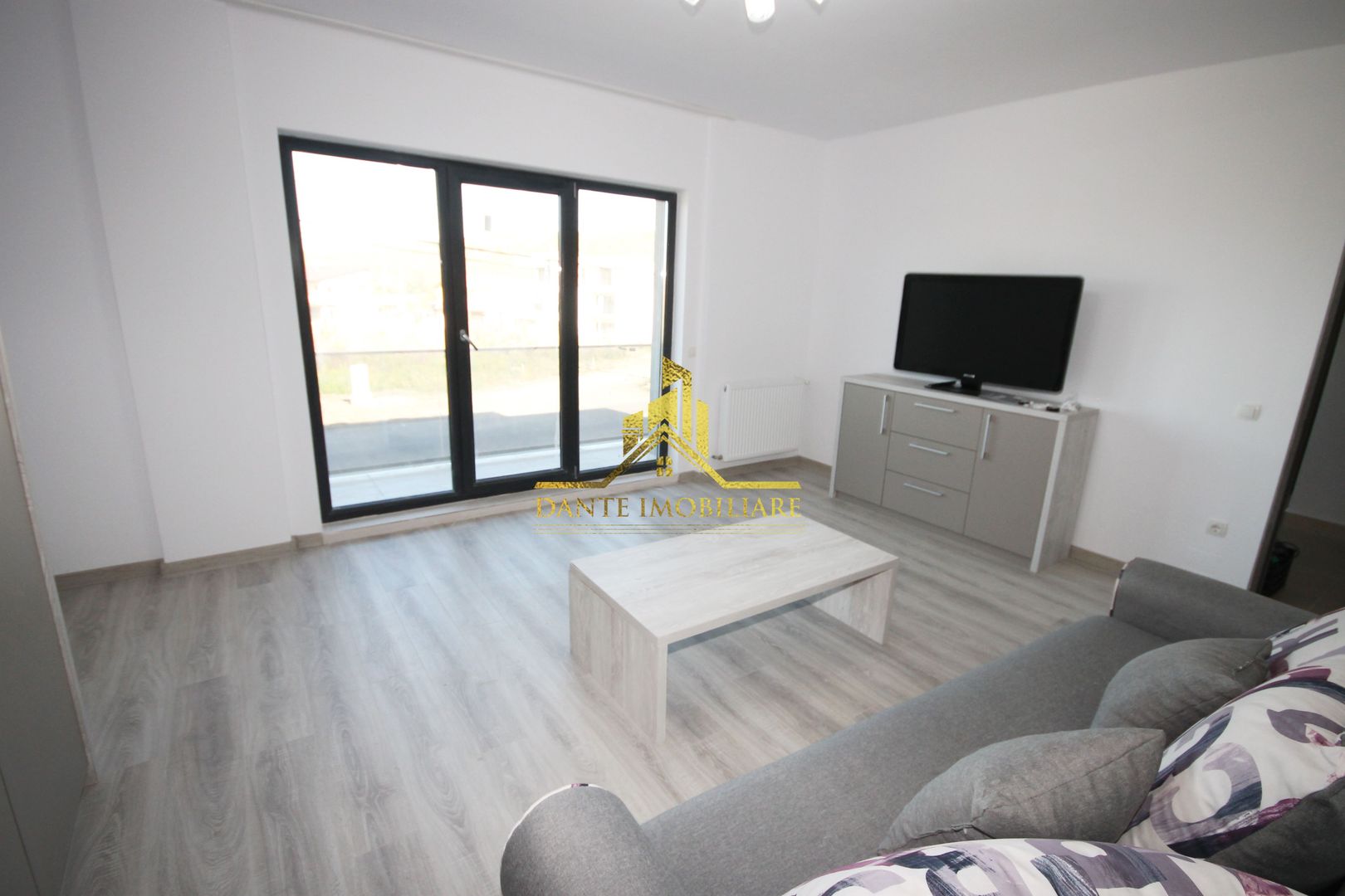 2 camere, decomandat, modern, bloc nou, balcon, parcare, Borhanci - Poză 2