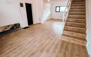 Duplex 4 camere + curte 100 mp Tunari - Poză 2