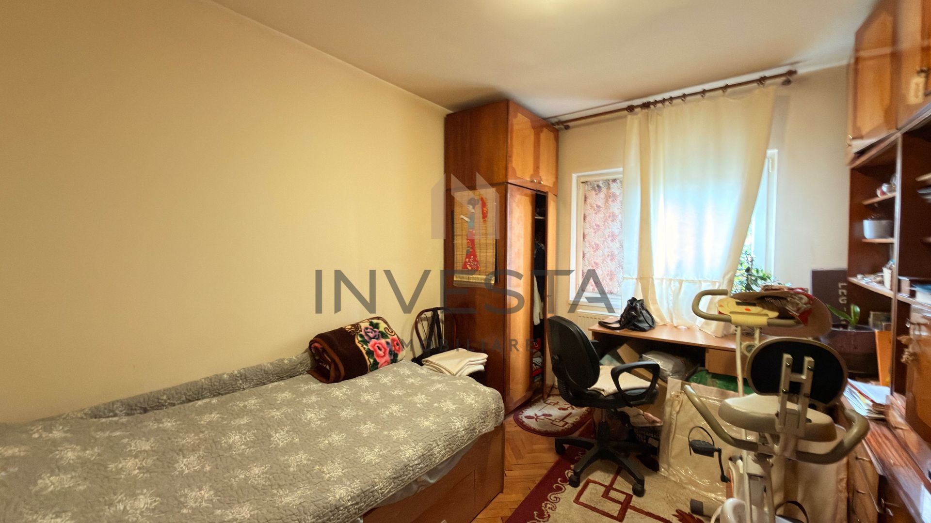 Apartament cu 3 camere decomandate zona Titulescu - Poză 2