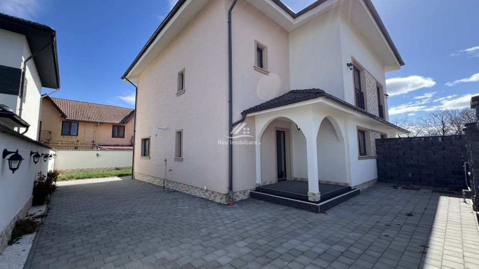 Duplex Modern și luminos 6 cam. la vânzare în Șelimbăr zona Trifoiului - Poză 27