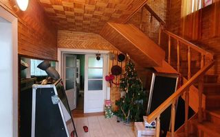 Casa 5 camere, cu garaj, Cetate, pretabila pentru muncitori - Poză 2