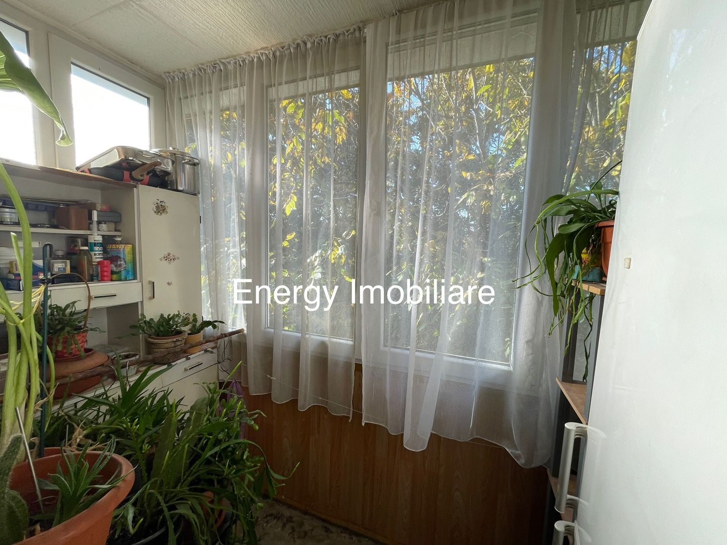 Apartament cu 3 camere, zona Dâmbul Pietros - Poză 6