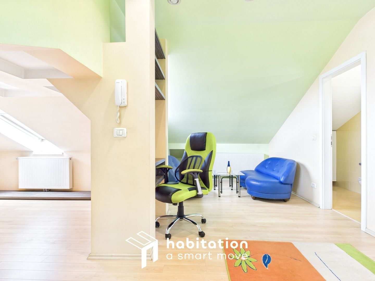 Descoperă eleganța unei case moderne– vizitează prin tur virtual - Poză 27