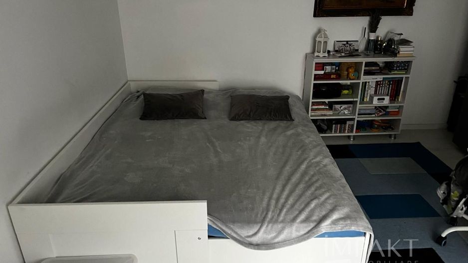 Casa frumoasa de vanzare la curte comuna, zona Centrala! - Poză 4