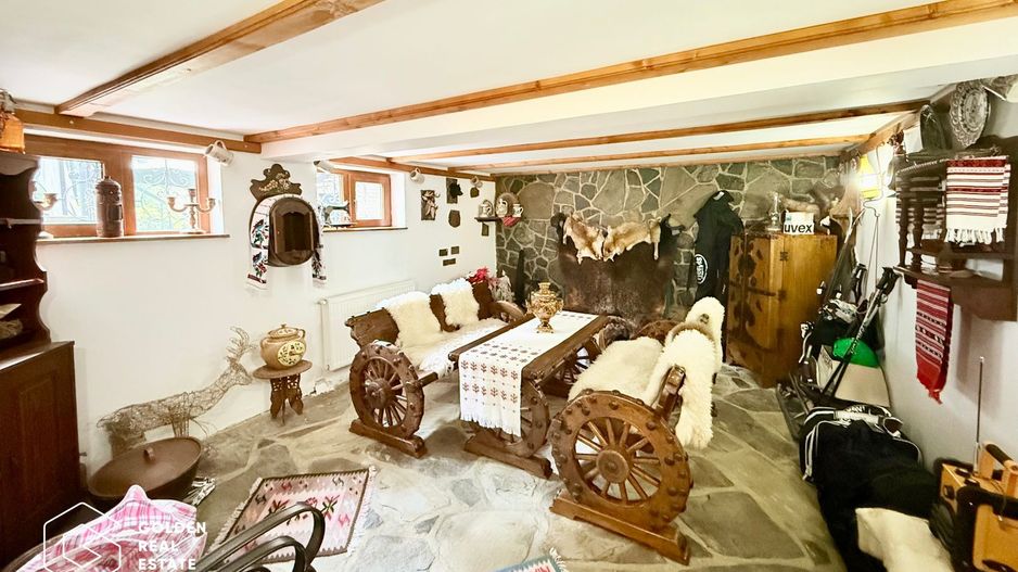 Vila de exceptie in Sinaia, mobilata, utilata, cu vedere superba - Poză 24