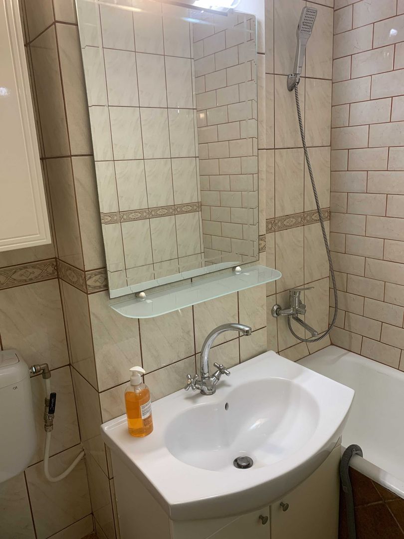 Apartament 2 camere. decomandat 55 mp Podu Ros Jumbo 430 euro - Poză 8