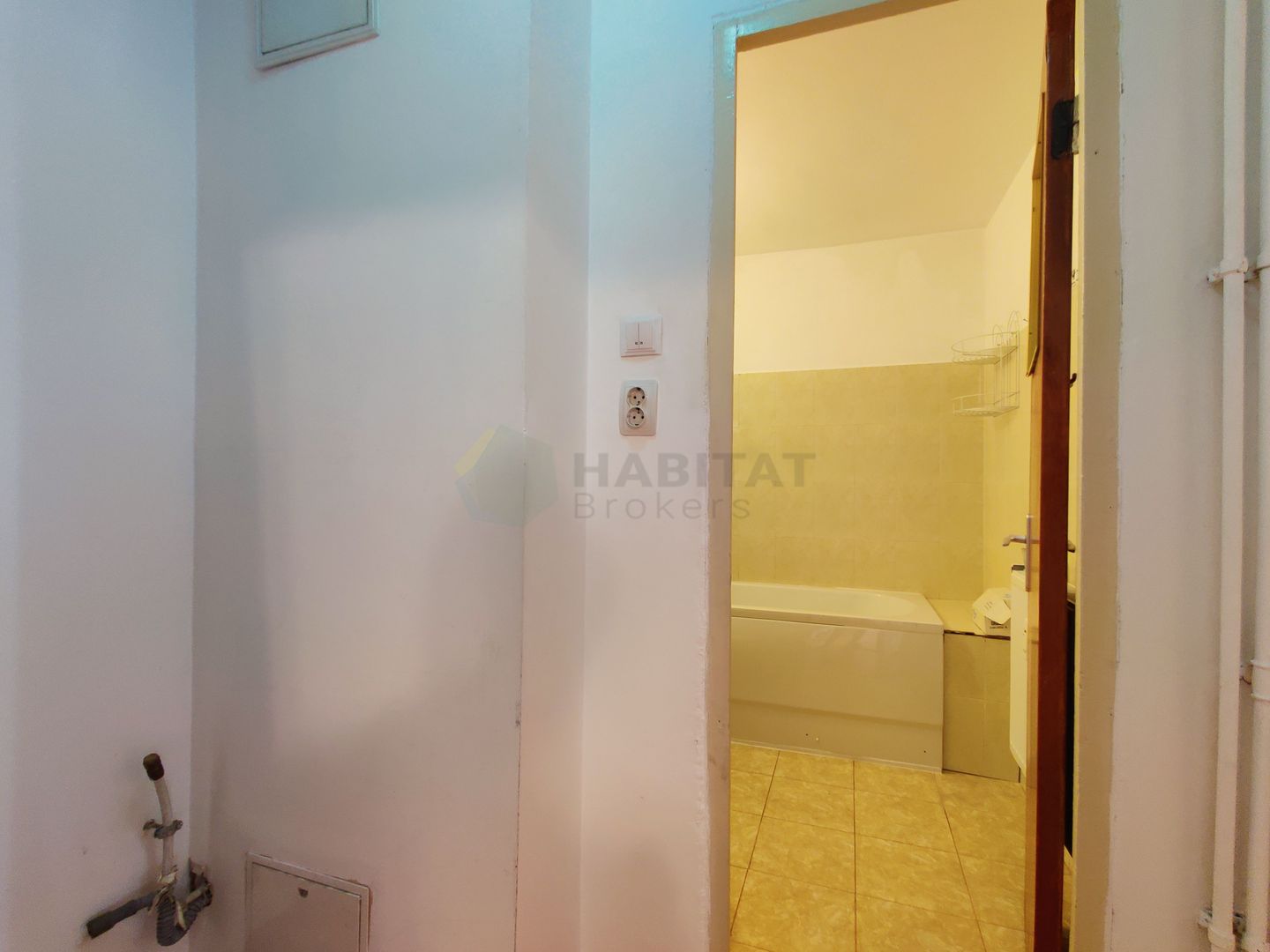 Locatie excelenta, la cateva minute de metrou si centre comerciale - Poză 7