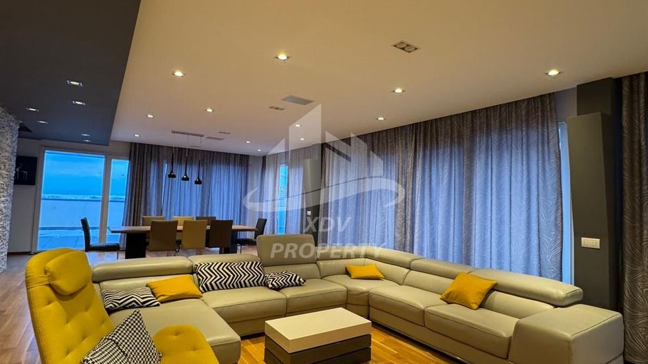 PENTHOUSE ULTRAMODERN 339 mp,  et 6, mobilat, SIBIU - Poză 12