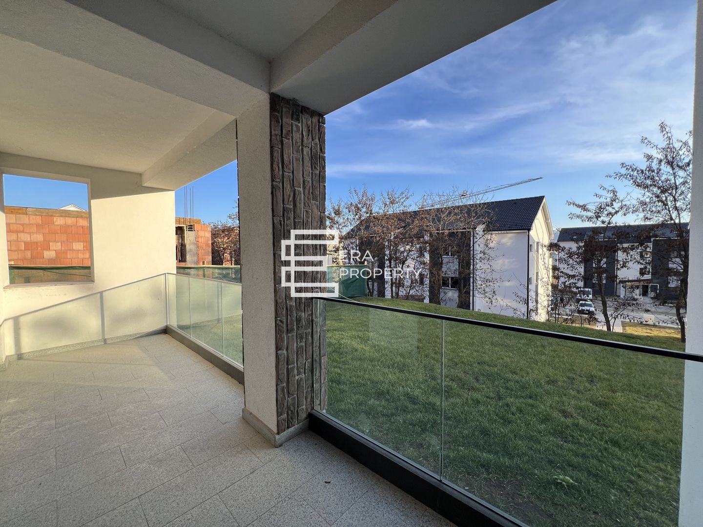 Apartament 3 camere/71 mp, /LA CHEIE /zona Industriala Vest - Poză 2