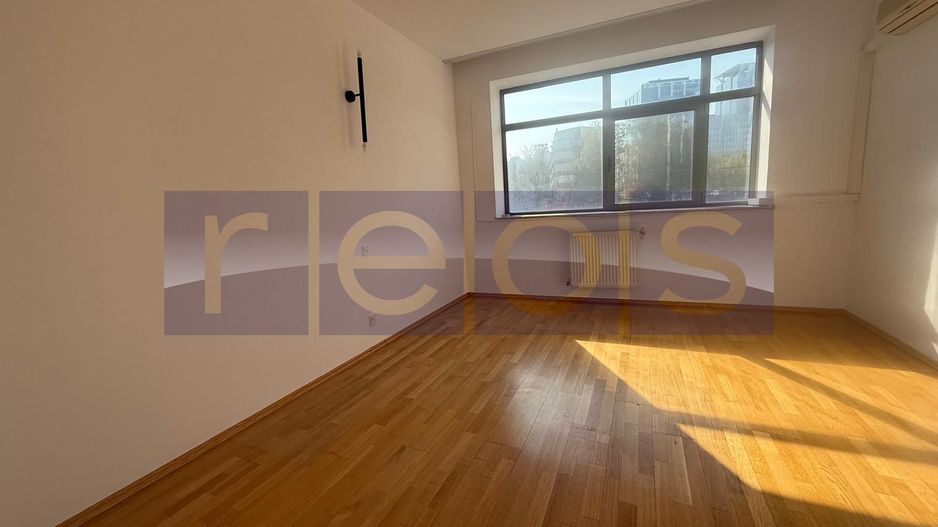 De inchiriat apartament 4 camere Calea Floreasca 140 mp recent renovat - Poză 10