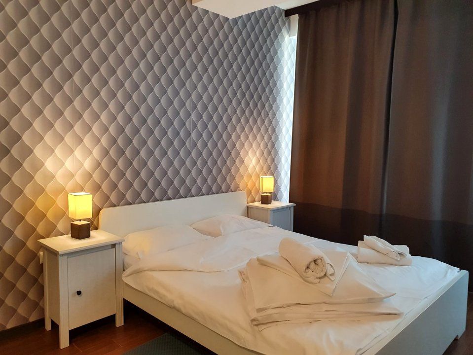 Studio cu vedere la lac | Mamaia | Summerland - Poză 1