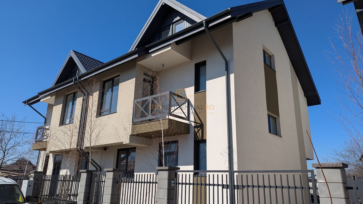 Vila excelenta tip duplex, P+1+Mansarda, Comuna Berceni - Poză 2