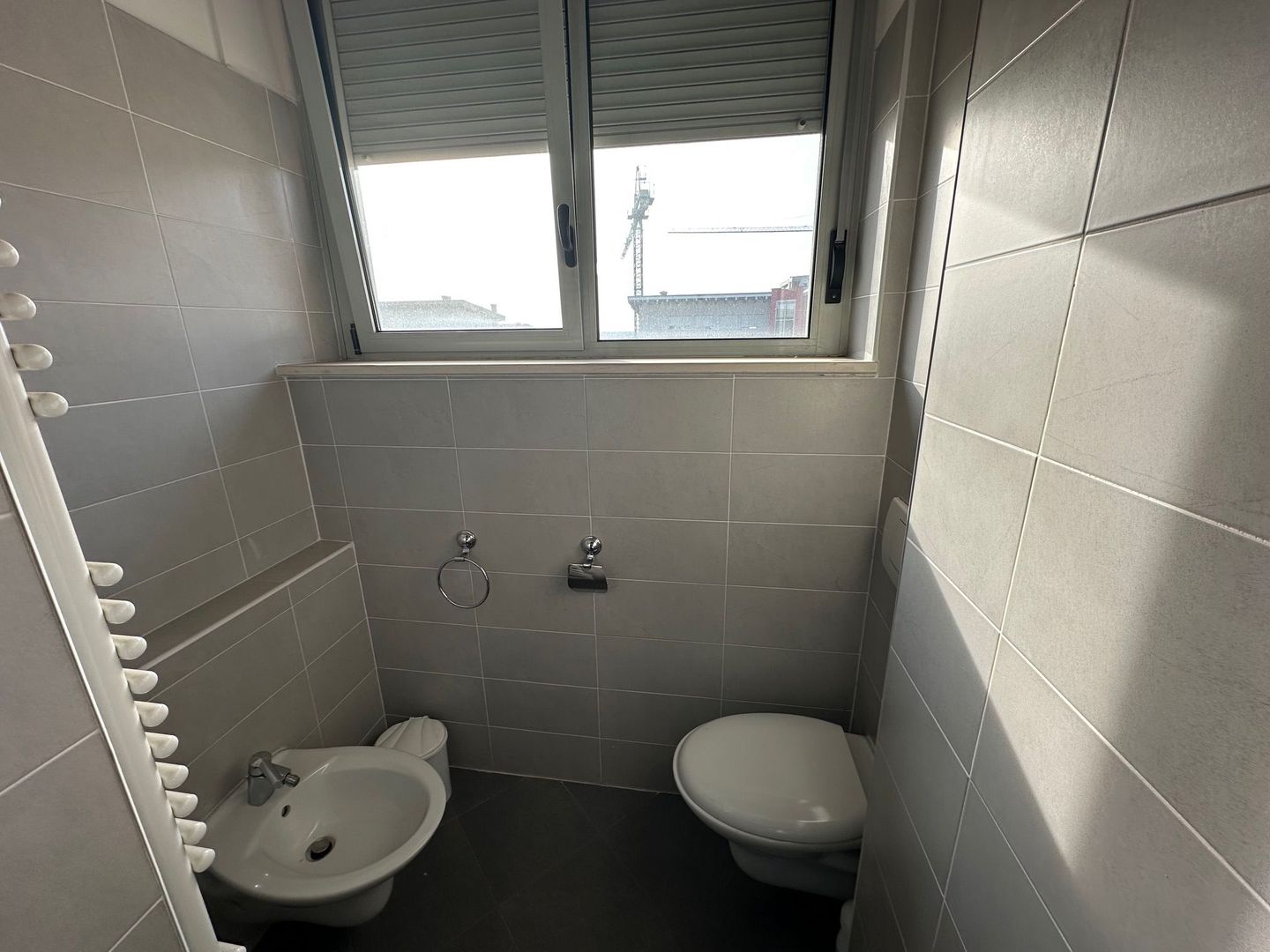 Apartament 3 camere cu terasa de 38 mp - Poză 15