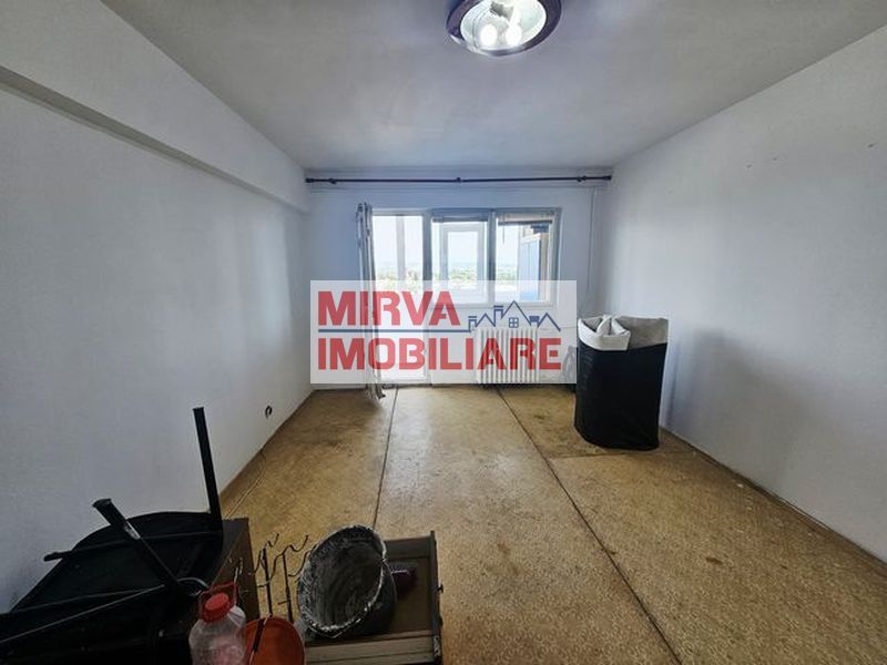 Vanzare apartament 2 camere, decomandat, zona Republicii - Poză 2