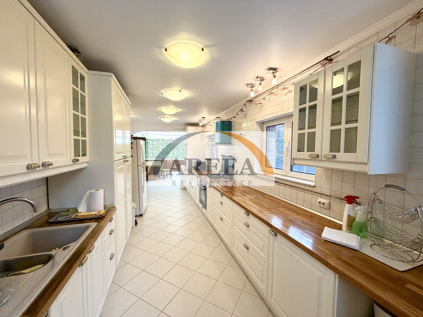 Vilă cu curte mare și piscină – ideală pentru familie, Pipera - Poză 22