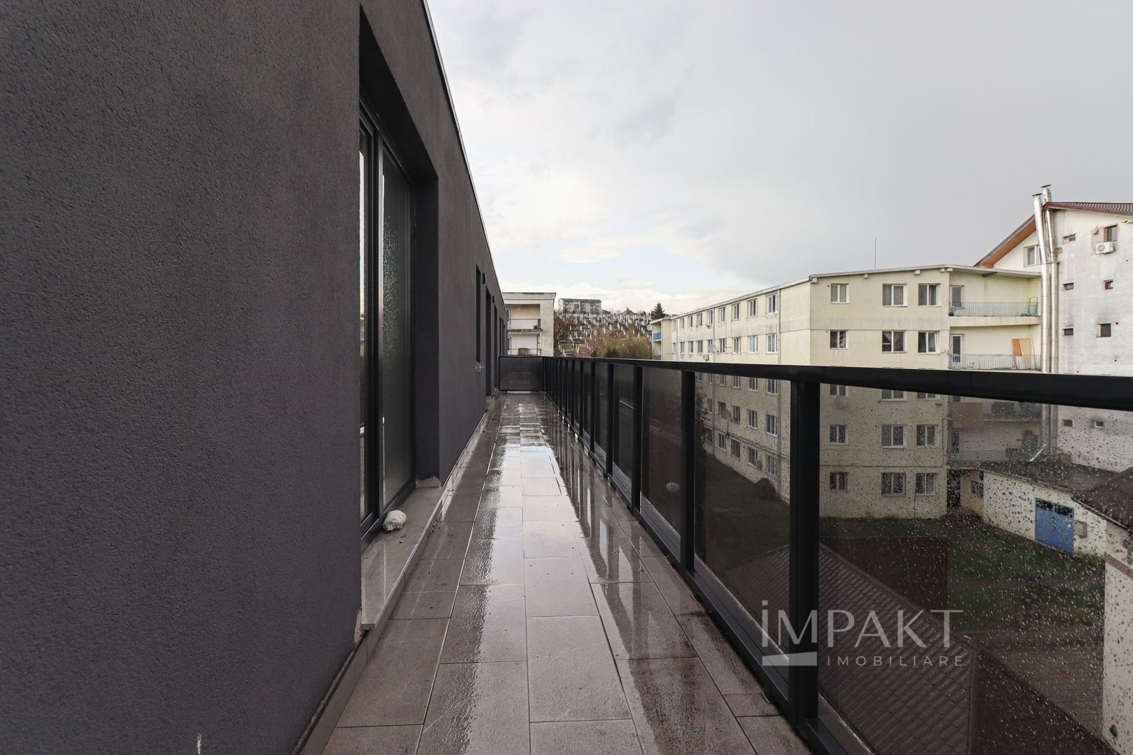 Penthouse dispus pe 2 niveluri in Dambul Rotund - Poză 16