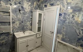 Vand casa in Bucium cu vedere la oras - Poză 8