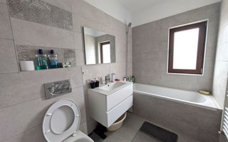 Apartament 2 Camere Decomandat Strip-Mall Sanpetru - Poză 11