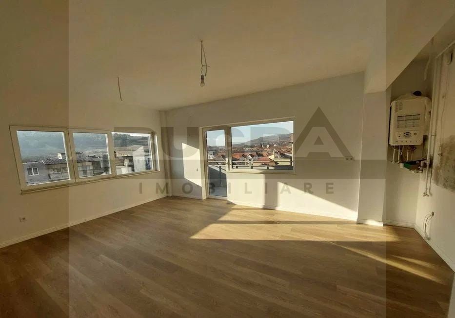 Apartament finisat cu 3 camere, 75 mp,  parare, zona Baciu Regal - Poză 1