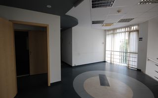 Cladire de birouri, SAD, parcare prorpie, clinica medicala - Poză 3