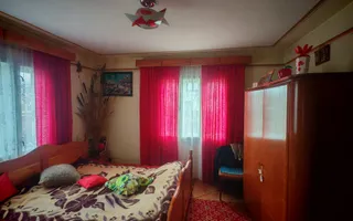 Vilă 5 camere | 200 mp utili | Teren 4.361 mp | Demisol + Mansardă - Poză 11