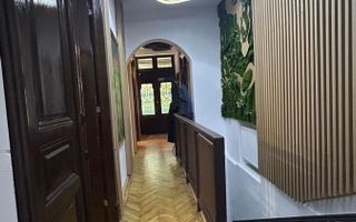 Se vinde apartament P+D in vilă interbelică, Str. Semicercului 10 - Poză 3