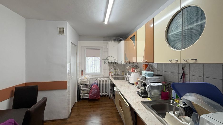 4 camere/Etaj 1/Zona Dâmboviței - Poză 8