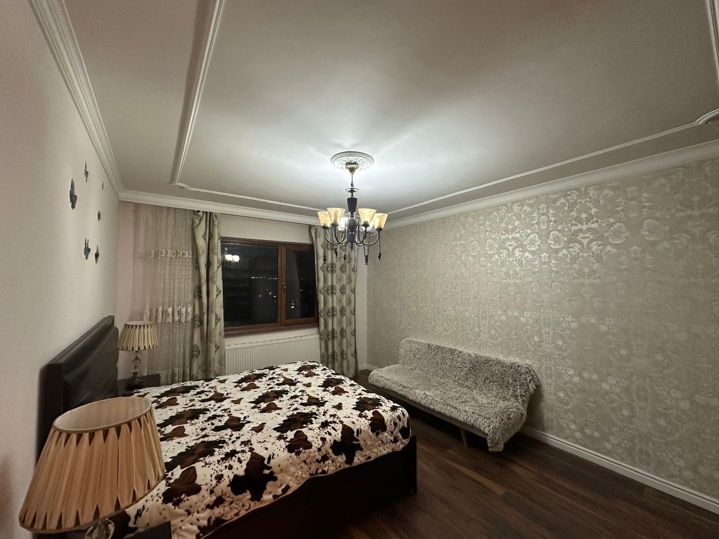 De vanzare apartament 2 camere - Mihai Bravu - Poză 3