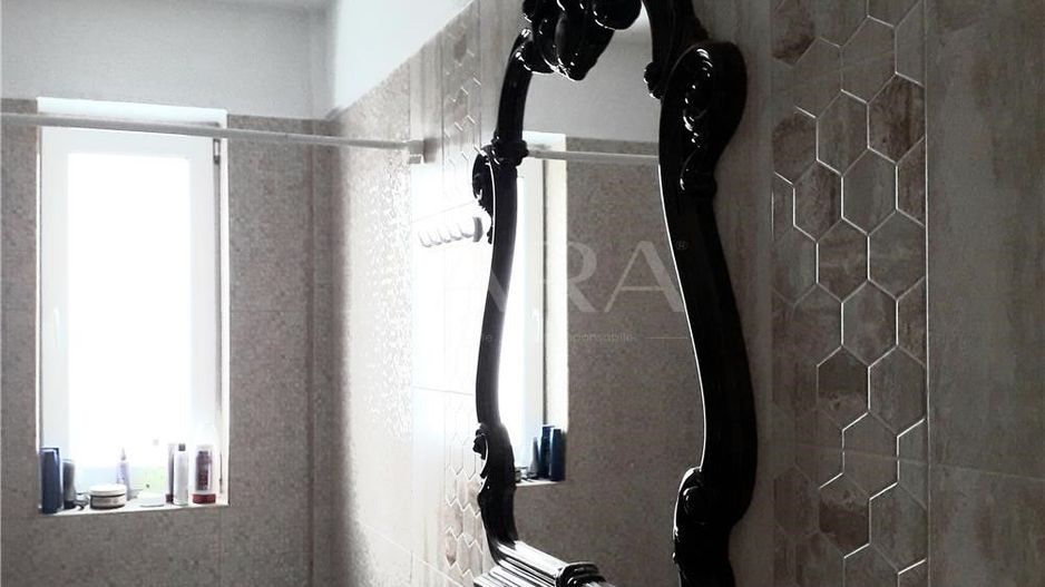 Apartament 3 camere, central, 78mp, mobilat, cu parcare subterana. - Poză 9