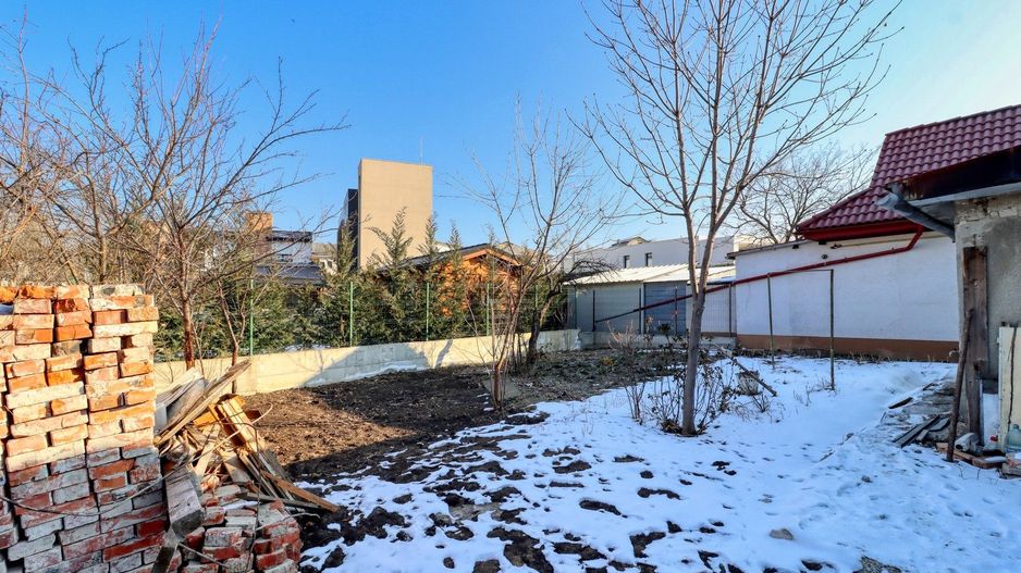 Centru- Casă boierească individuală- 5 camere si  451 mp teren - Poză 34