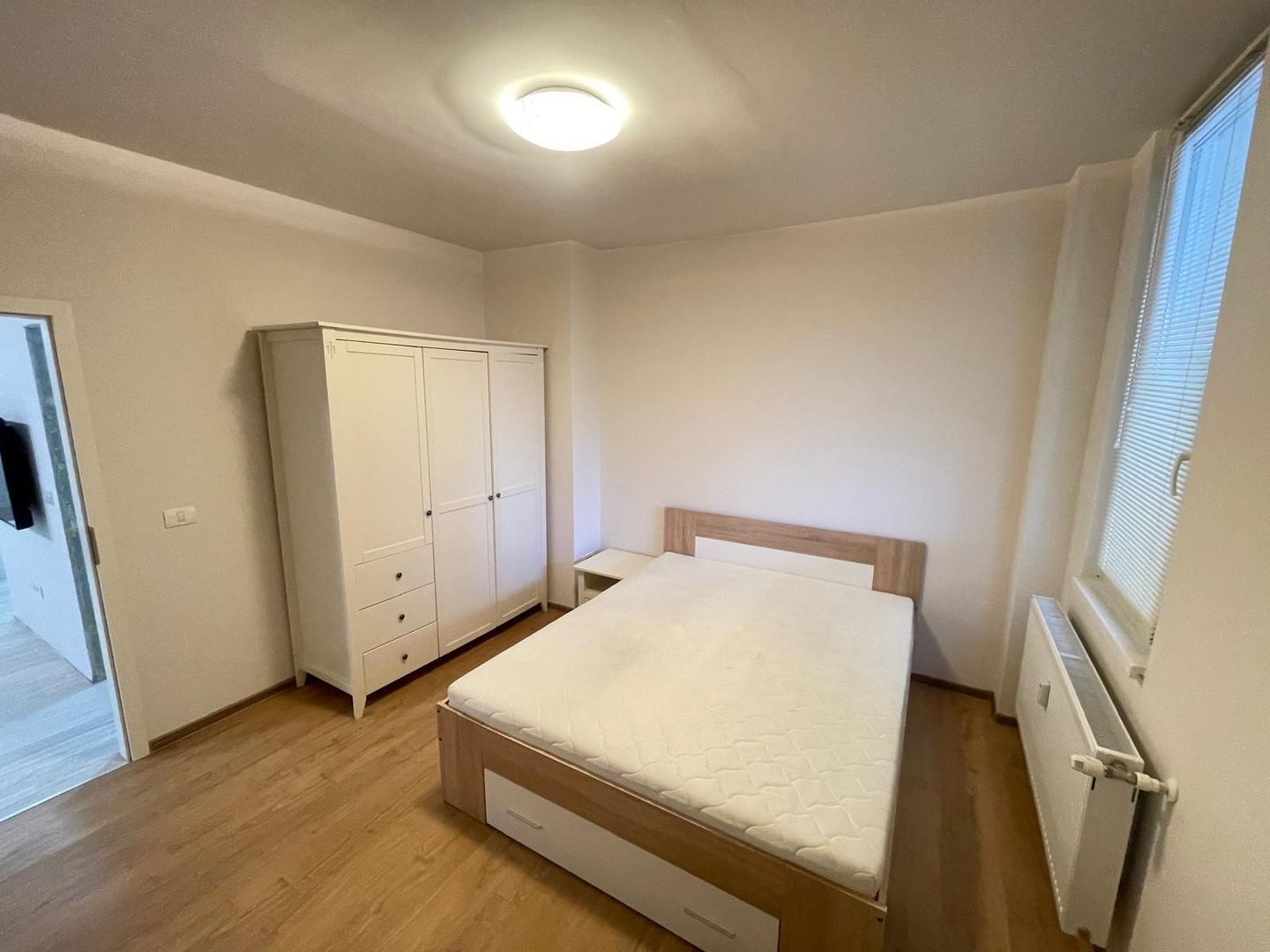 Giroc-Eso | 3 camere | Loc de parcare | Prima inchiriere - Poză 11