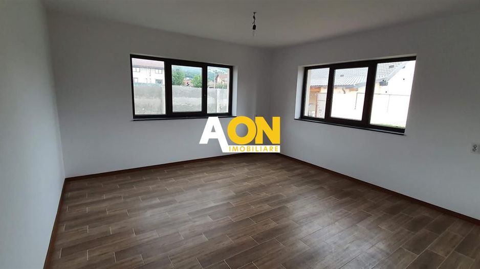 Casa 4 camere, teren 673 mp, toate utilitatile, Micesti - Poză 5